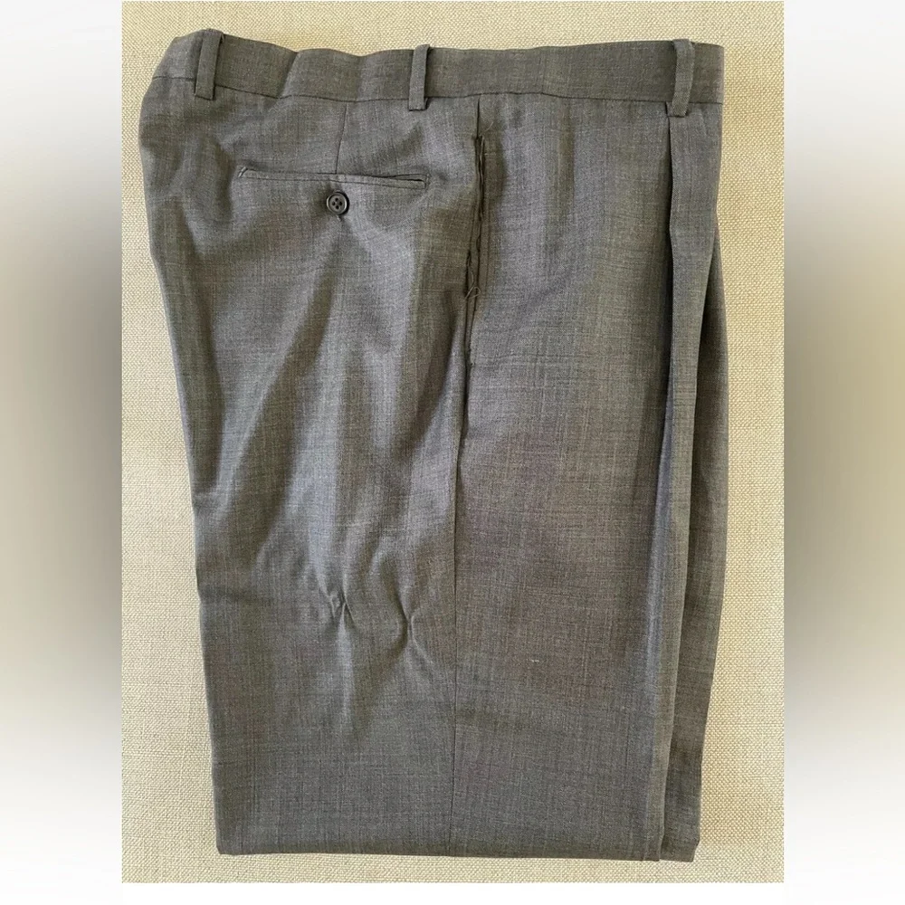 JOSEPH‎ ABBOUD Made in USA Vintage Wool 2-Button Suit in Everyday Gray Size 44 L